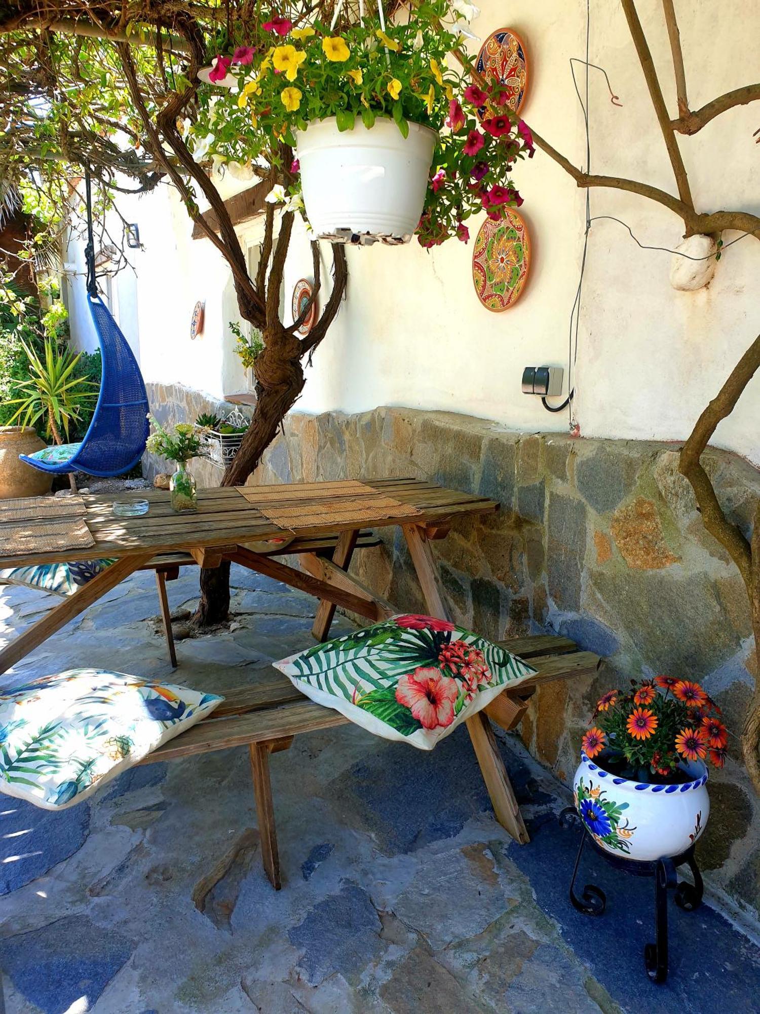 Cortijo Paraiso Charcon Higuera 部屋 写真